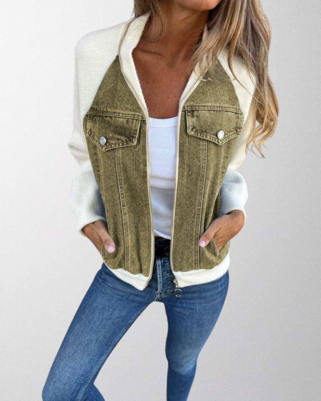 Avery | Unique denim jacket with a vintage twist