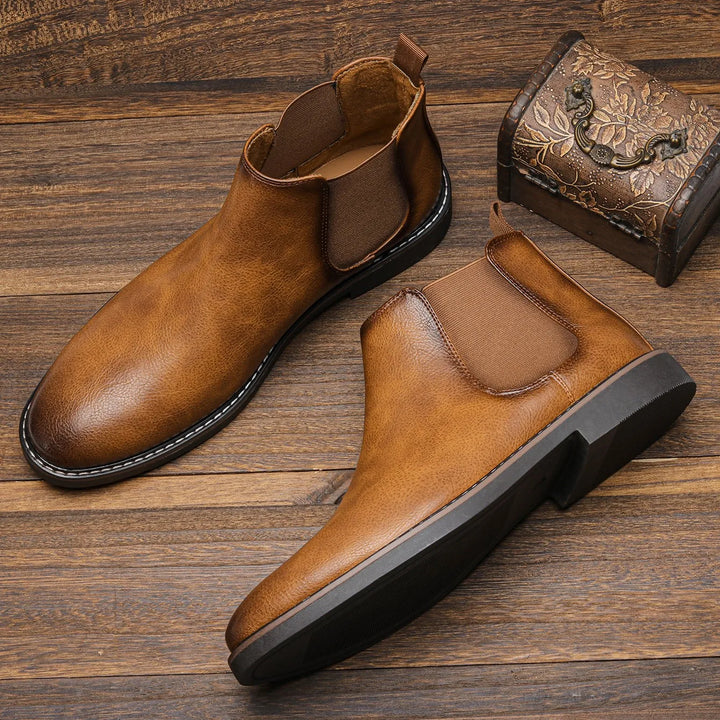 Emerson™ Timeless Chelsea Boots