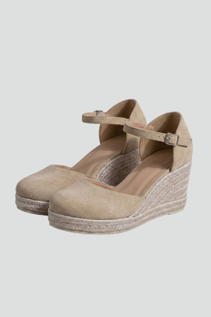 Women’s Closed-Toe Wedge Shoes with Ankle Strap