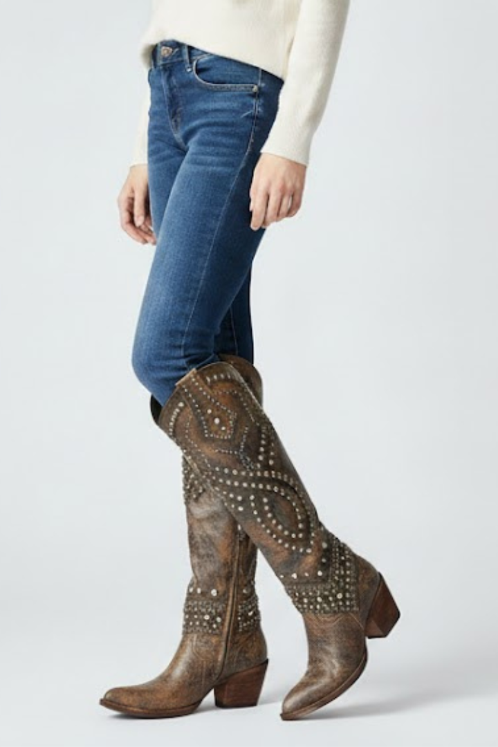 Women’s High-Cut Boots with Chunky Heel and Rivet Detail