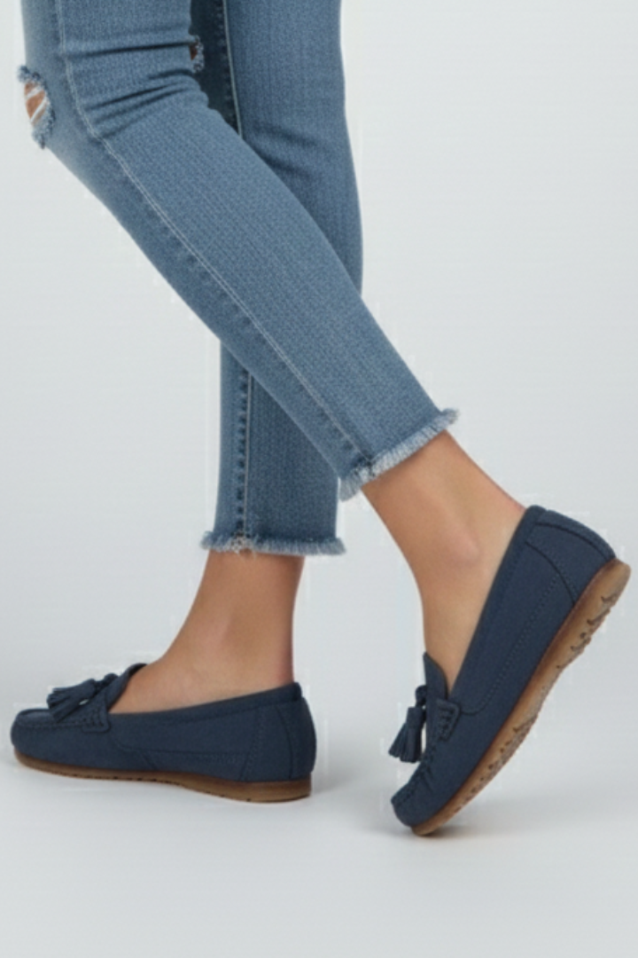 Women’s Loafers with Bow and Textured Surface