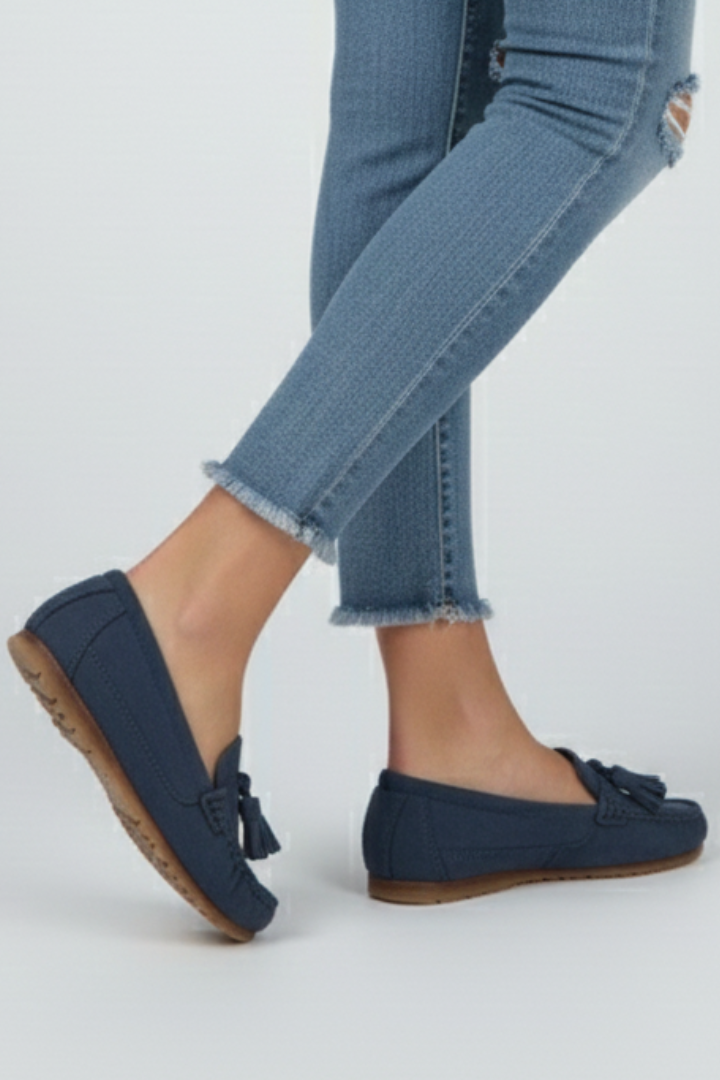Women’s Loafers with Bow and Textured Surface