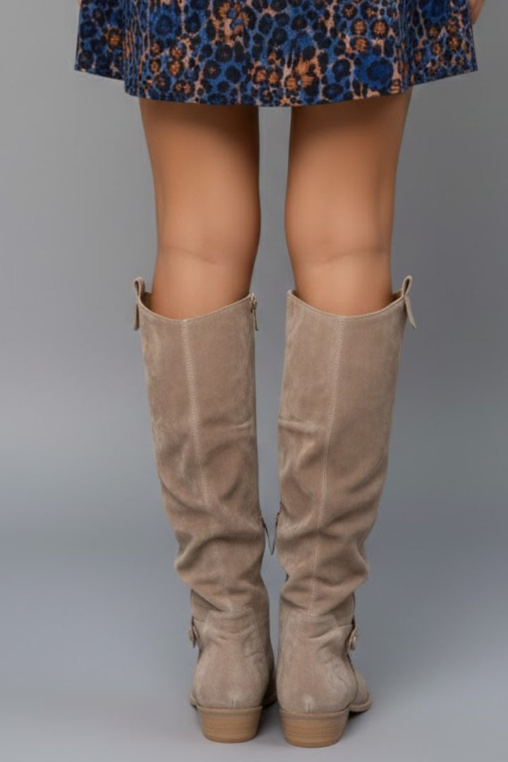 Women’s Over the Knee Boots with Slouch Shaft and Flat Heel
